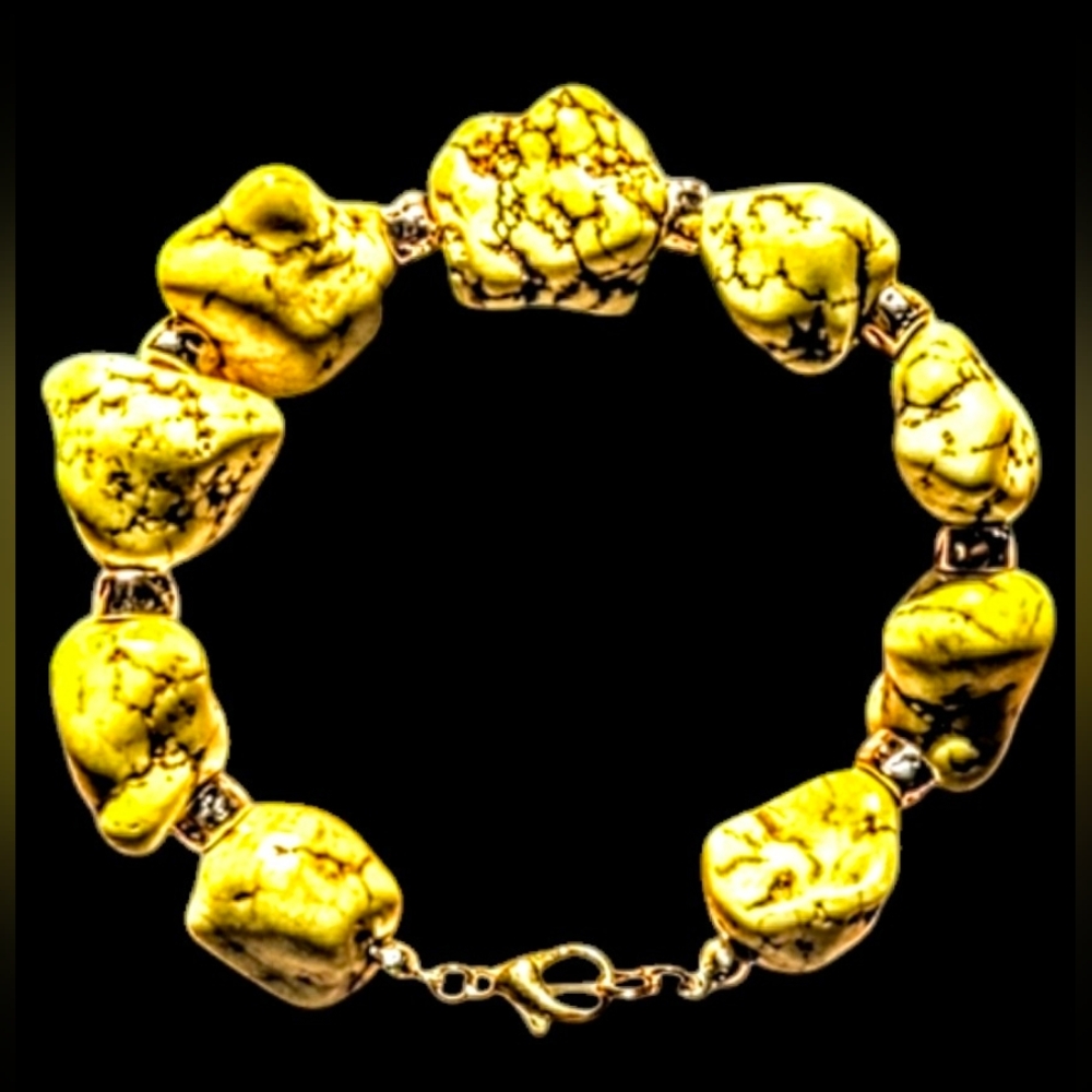 Howlite Stones Bracelet - Picture 5 of 6